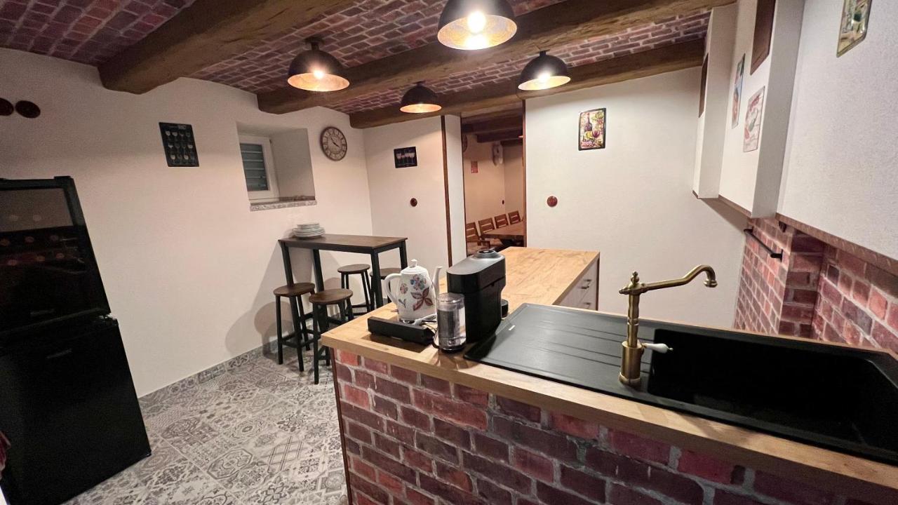 - Cykloubytovani U Rasku Homestay *